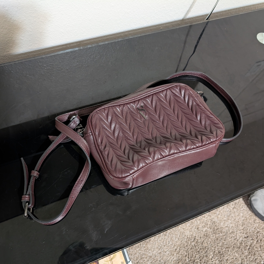 Simply Vera Wang Purse Purple